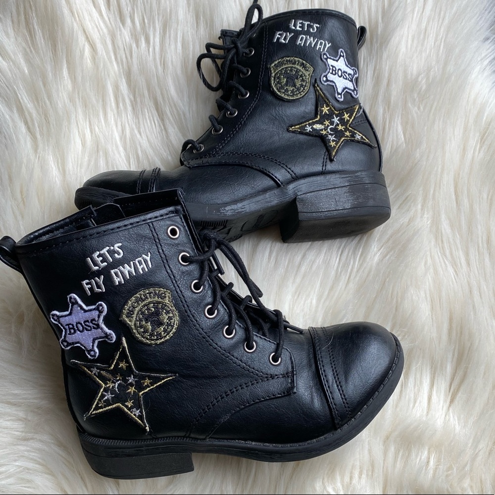Kids Steve Madden boots size 13.5